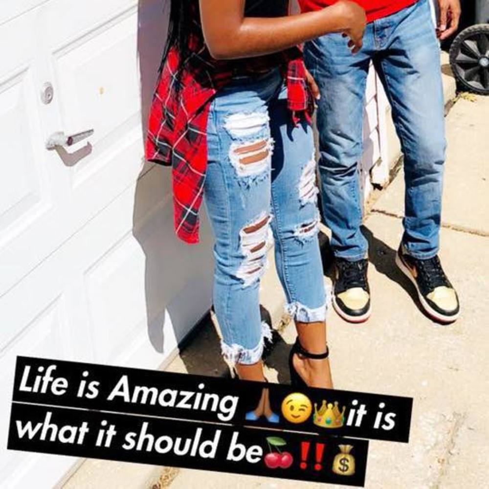 Meet your Posher, Nia